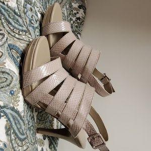 *NEW* IMPO "honey" platform heels / sandals